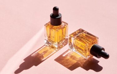 【2025年】ネイルオイルのプレゼント！おすすめ40選｜1000円以下から高級品まで人気商品をピックアップ