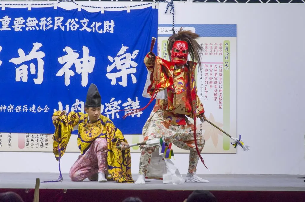 放生会の神楽