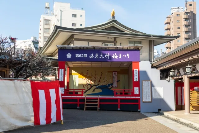 奉納演芸がある舞台