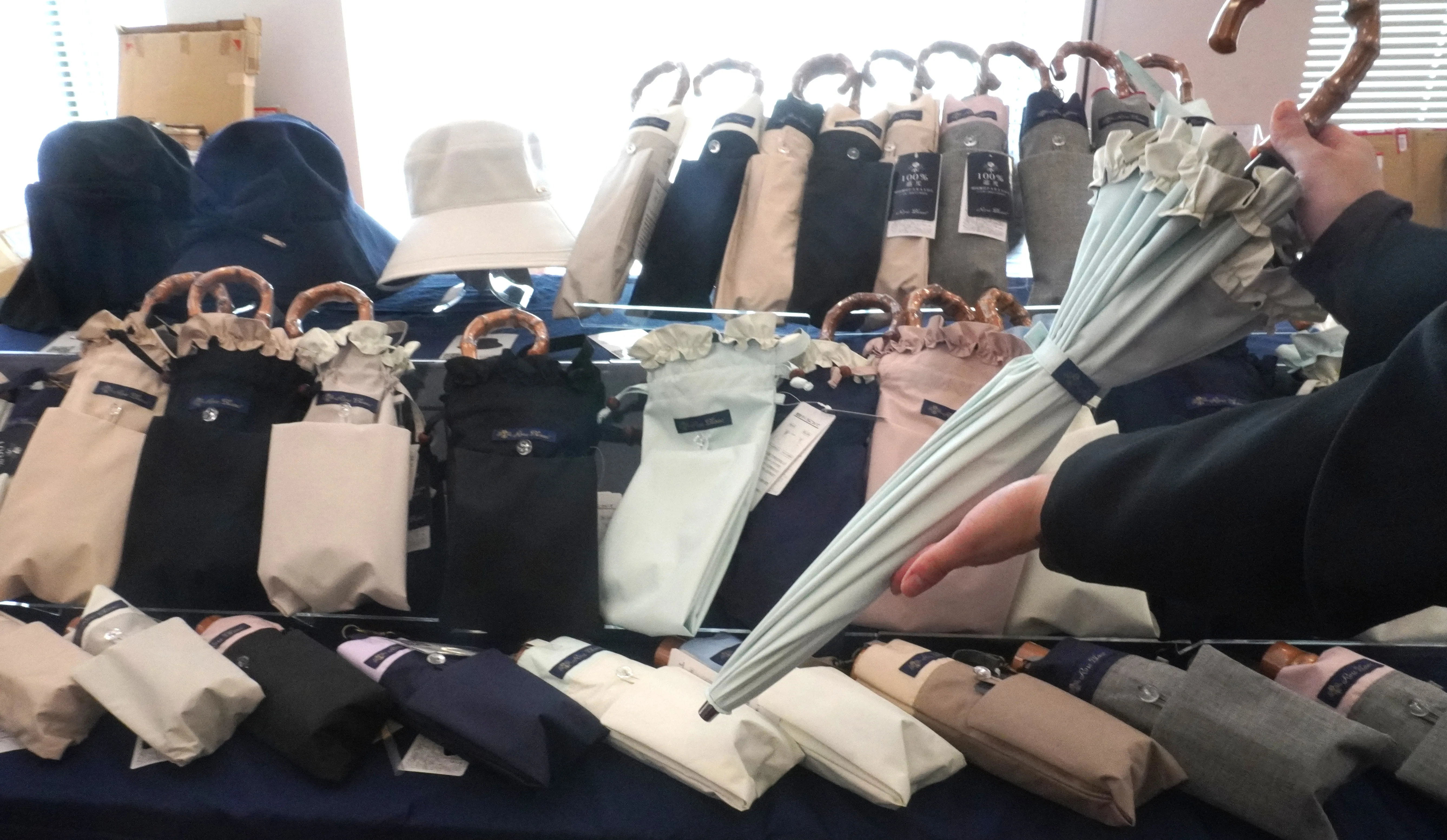 芦屋ロサブラン店舗