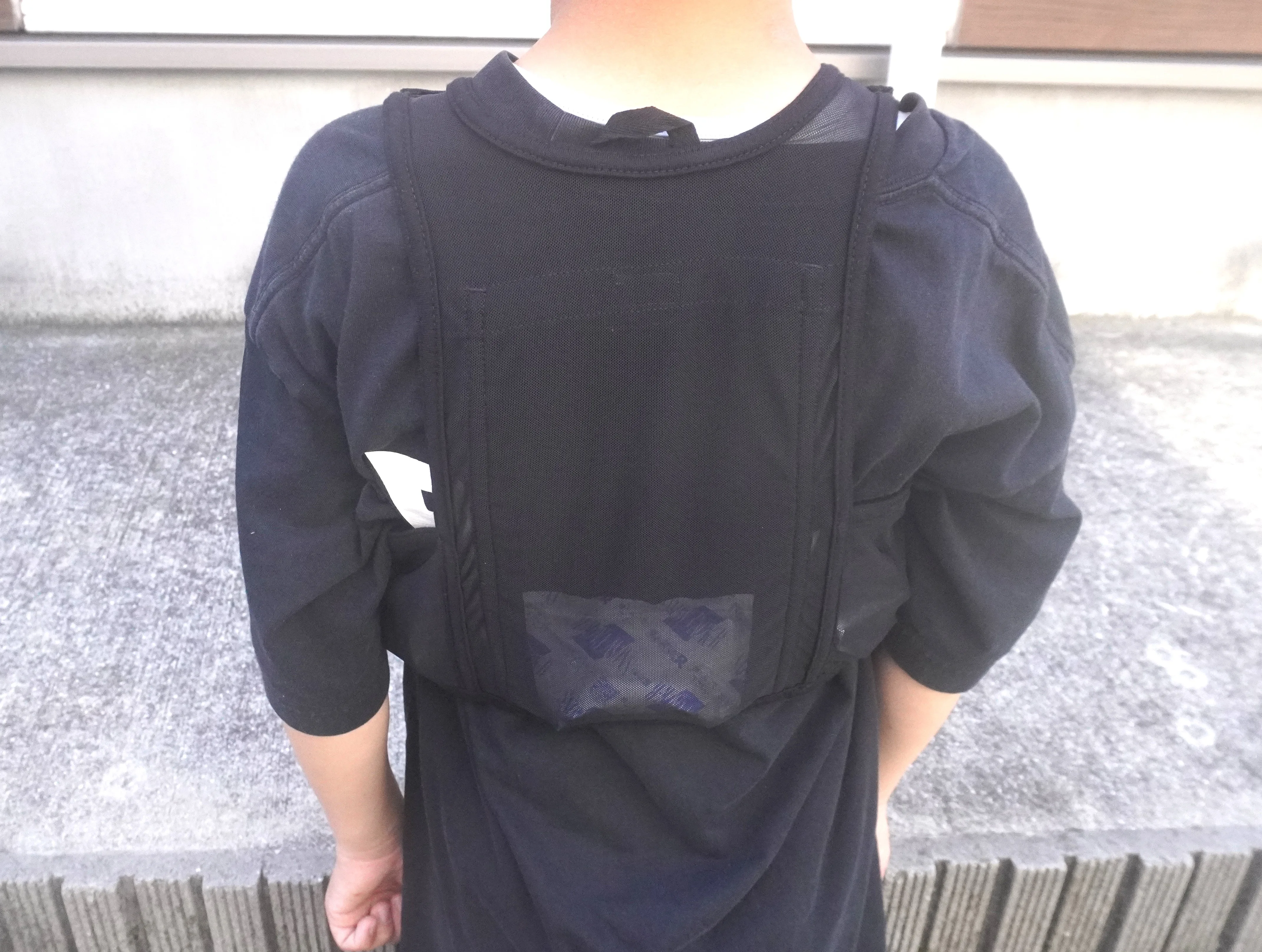 メッシュベスト
