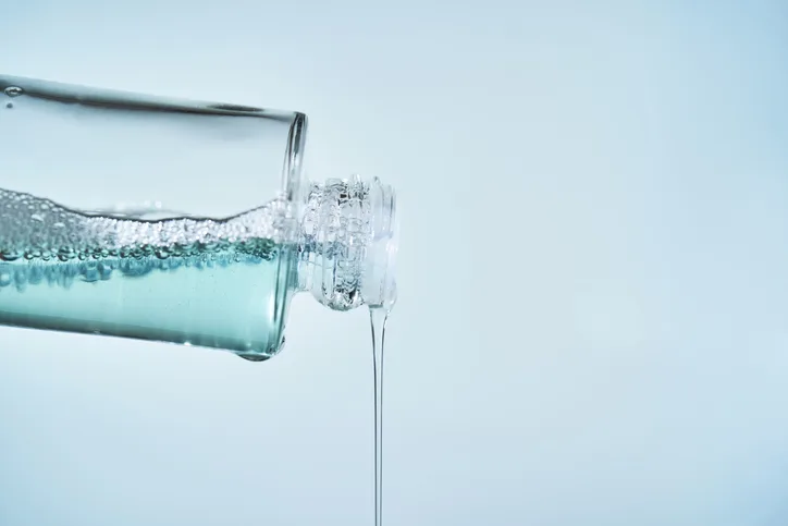 化粧水ボトル